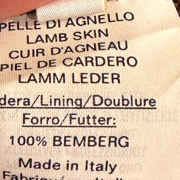 VALENTINO Garavani vintage 💯 Lambskin jacket | Beautiful pre-loved condition - Picture 7 of 9